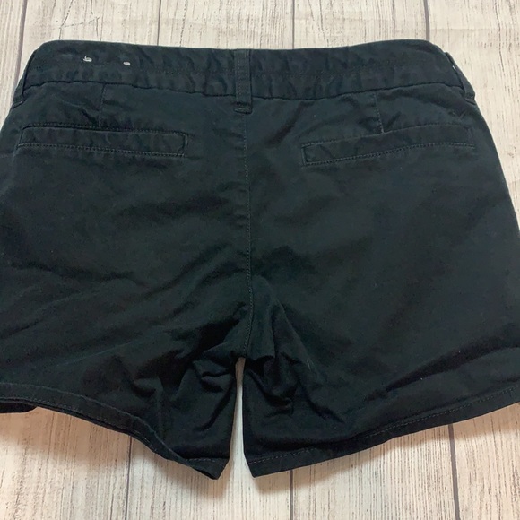 American Eagle Midi black shorts size 2 - Picture 5 of 5